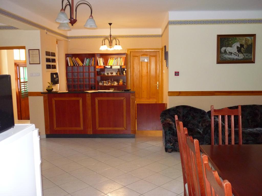 Adam Tanya Fogado Hotel Balazspuszta Exterior photo